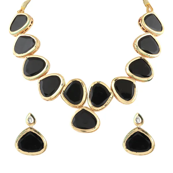 Indian_Gold_Plated_Black_Stone_Necklace_Jewelry_Set_With_Earrings_For_Women