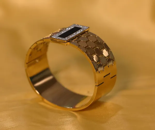 Gold_Toned_HoneyComb_Cuff_Bracelet