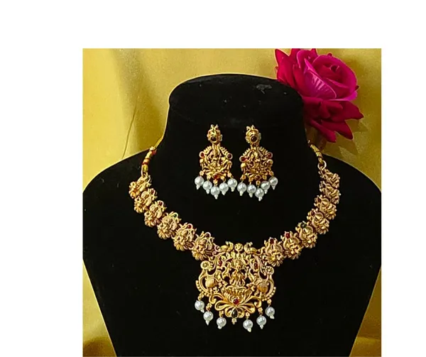 Gold_Plated_Soccer_Set_For_Women_&_Girl