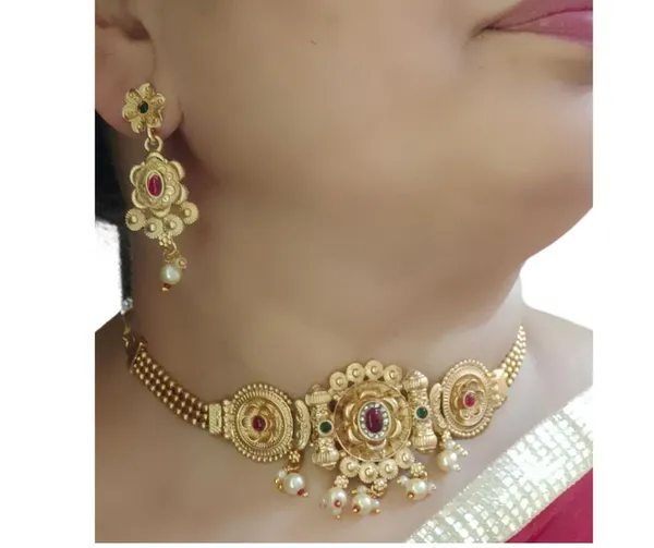 Gold_Plated_Soccer_Necklace_Set_For_Women_&_Girl