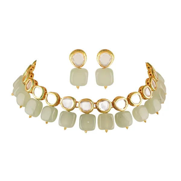 Gold_Plated_Traditional_Bridal_Choker_Necklace_&_Earrings_Set_Embellished_With_Kundan_&_Pearl_For_Women