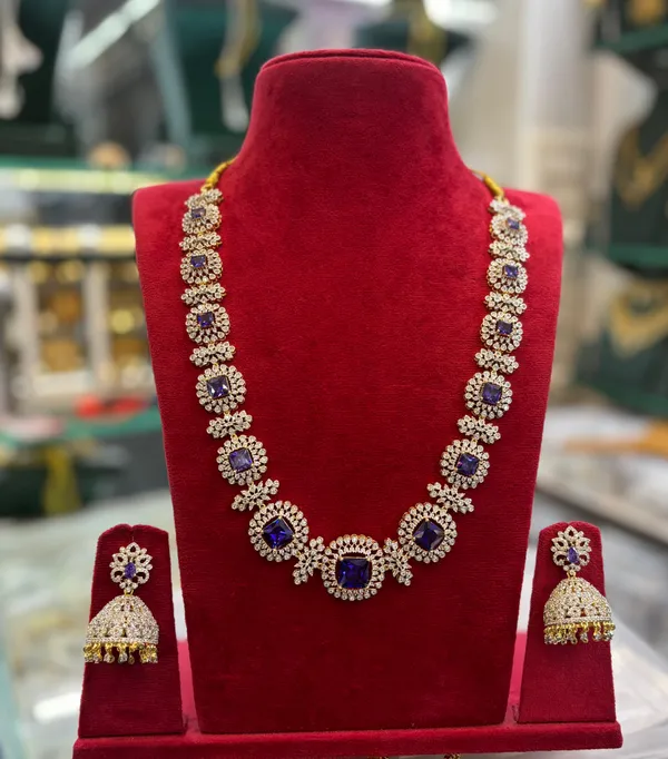 Silver_Alloy_Necklace_Set_For_Women