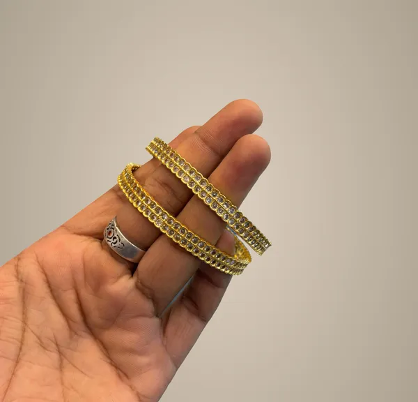 Golden_Alloy_Bangles_For_Women