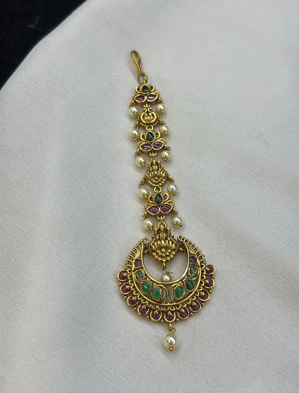 Golden_Alloy_Maang_Tikka_For_Women