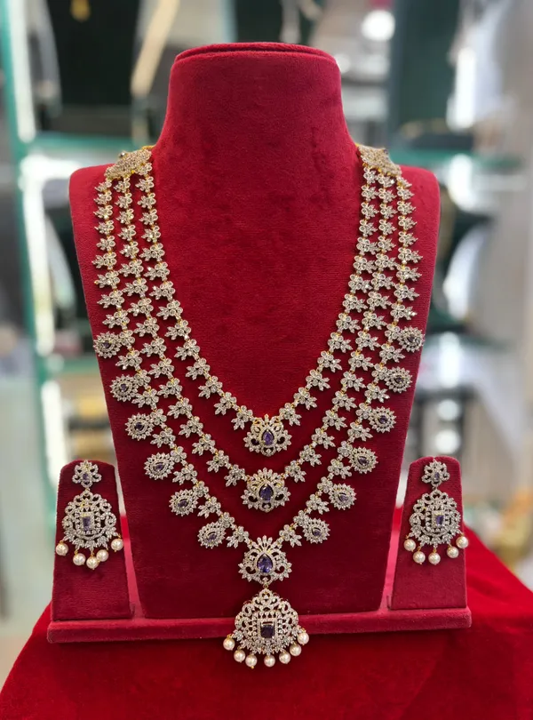 Silver_Alloy_Necklace_Set_For_Women
