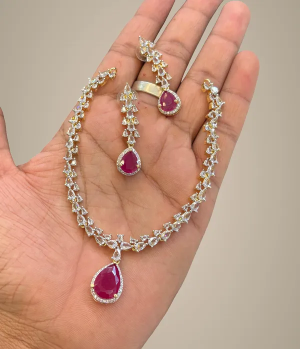 Silver_Alloy_Necklace_Set_For_Women