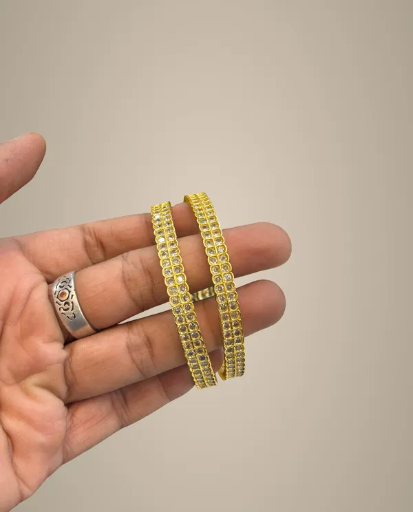 Golden_Alloy_Bangles_For_Women