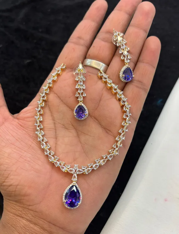 Silver_Alloy_Necklace_Set_For_Women