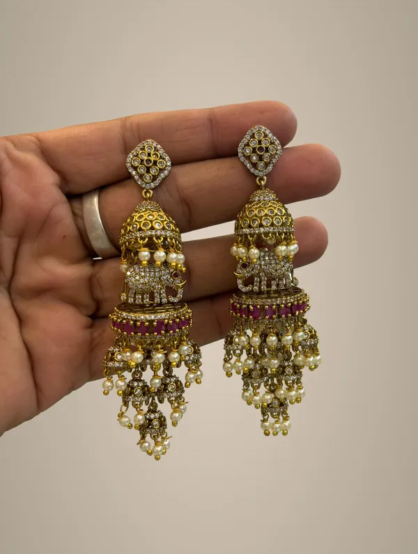 Golden_Alloy_Earrings_For_Women
