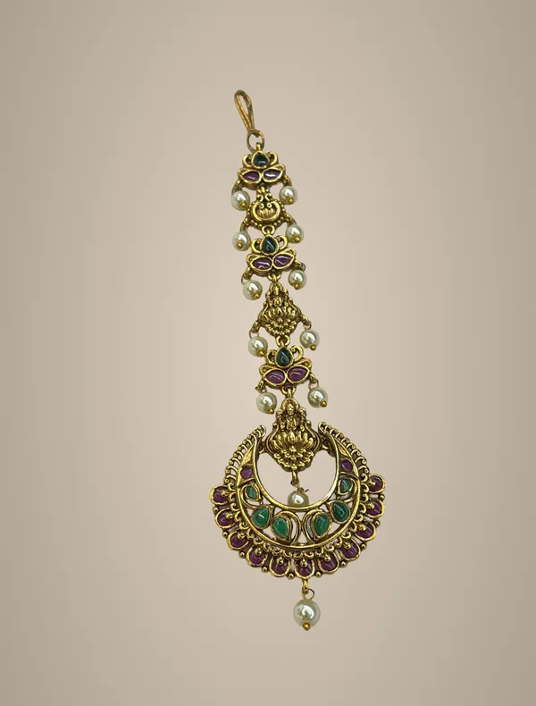 Golden_Alloy_Maang_Tikka_For_Women