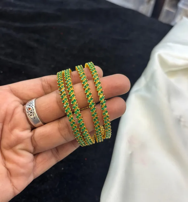Green_Alloy_Bangles_For_Women