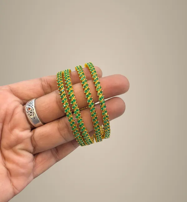 Green_Alloy_Bangles_For_Women