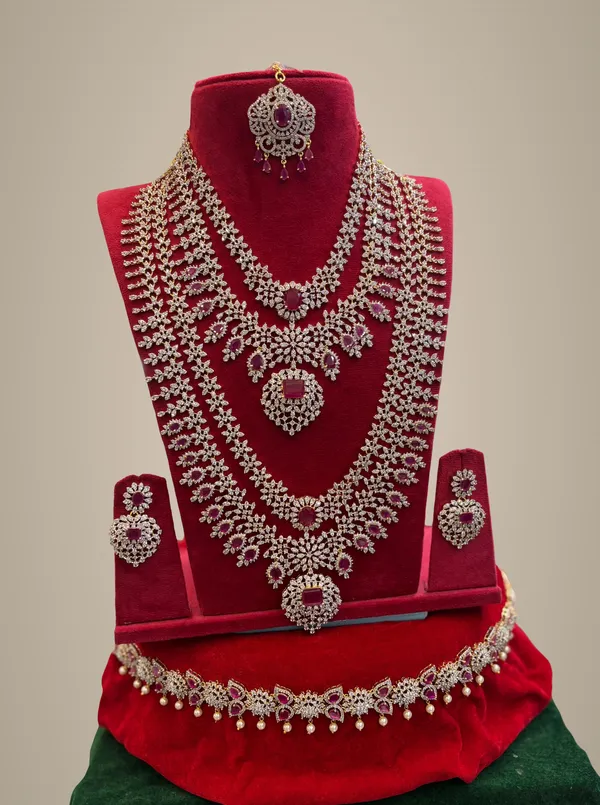 Silver_Alloy_Jewellery_Set_For_Women