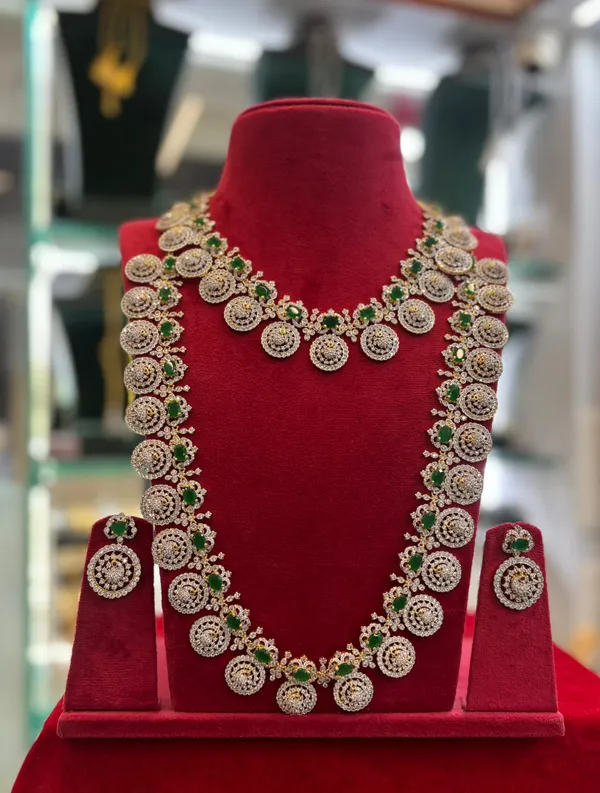 Silver_Alloy_Necklace_Set_For_Women