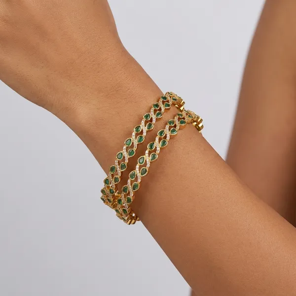 Golden_Alloy_Bangles_For_Women