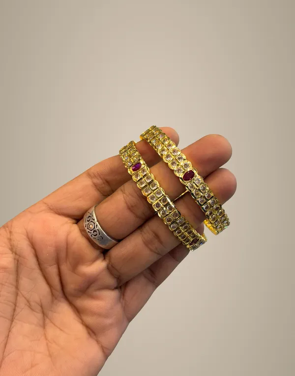 Golden_Alloy_Bangles_For_Women
