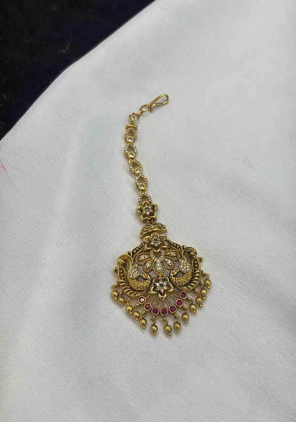 Golden_Alloy_Maang_Tikka_For_Women