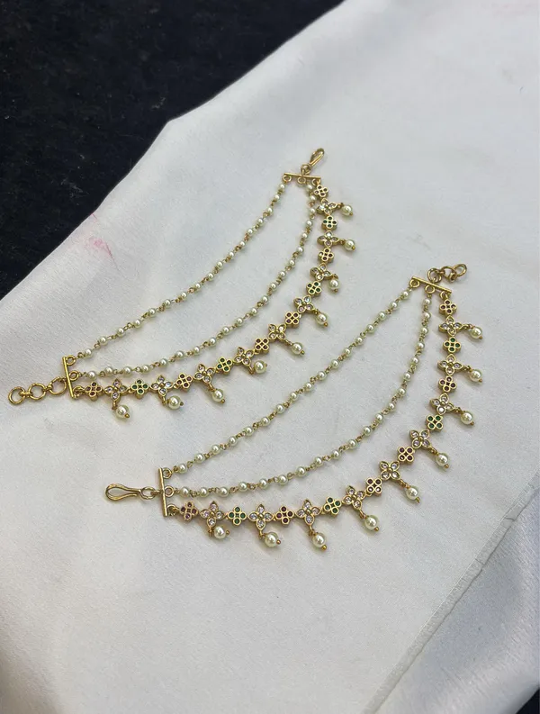 Golden_Alloy_Ear_Chain_For_Women