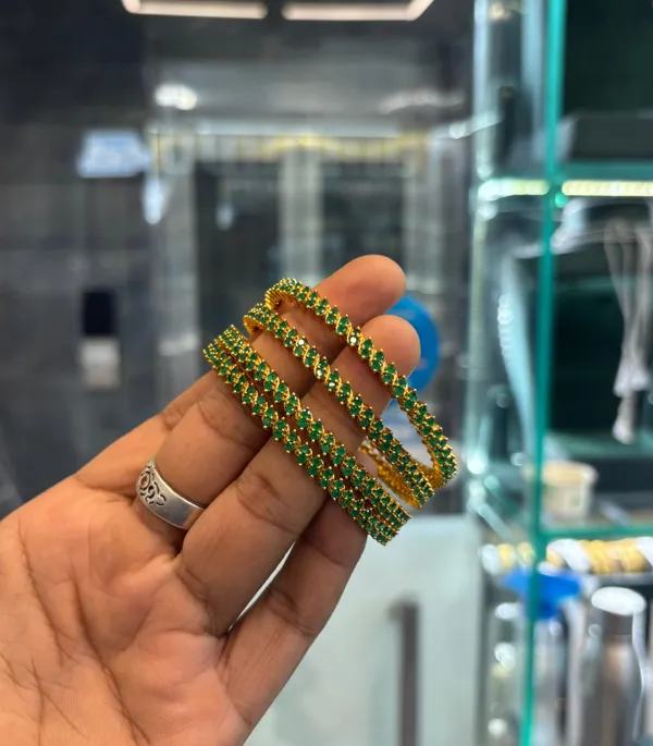 Green_Alloy_Bangles_For_Women