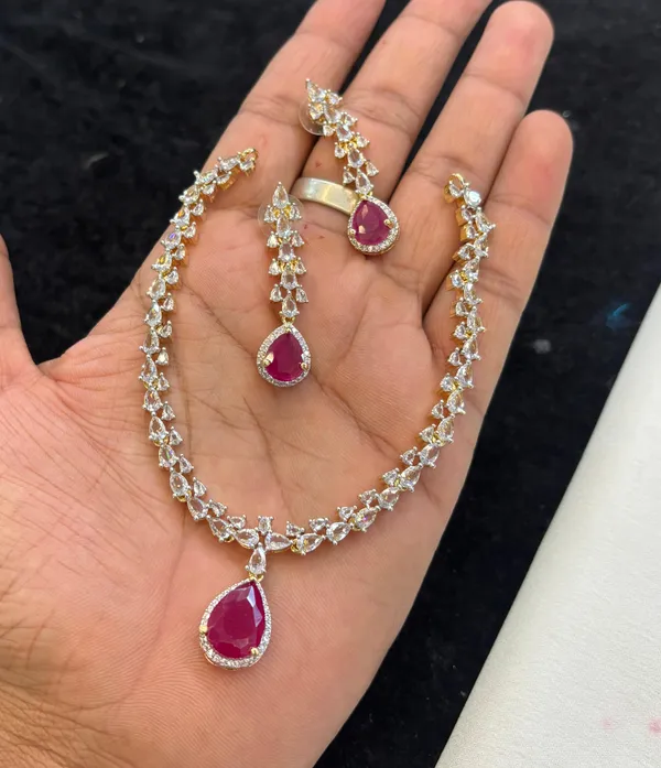 Silver_Alloy_Necklace_Set_For_Women