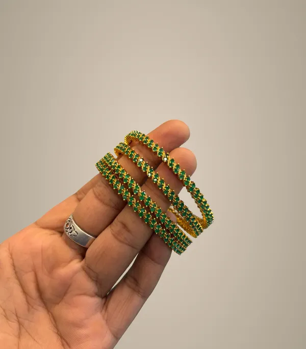 Green_Alloy_Bangles_For_Women