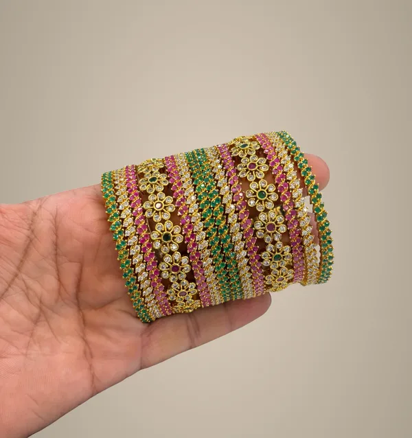 Multicolor_Alloy_Bangle_Set_For_Women
