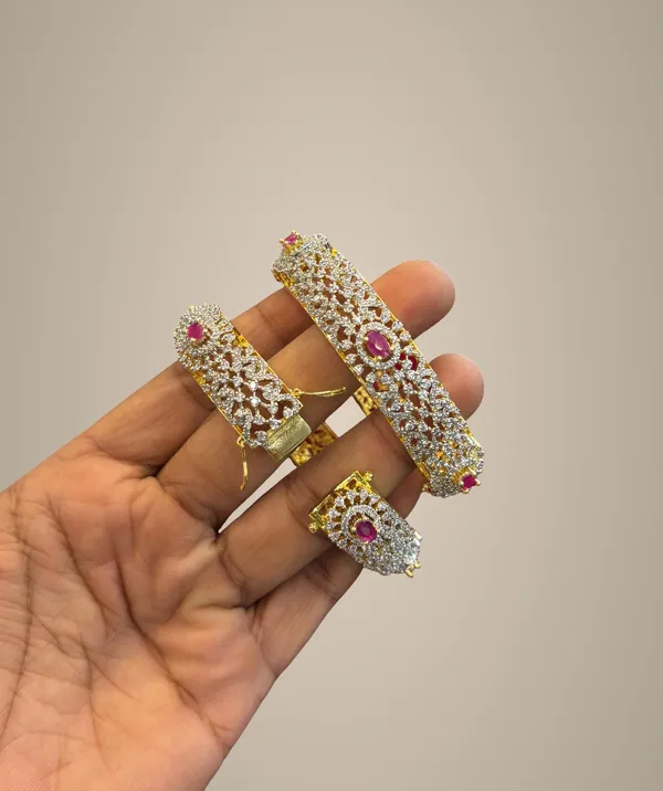Golden_Alloy_Bangle_Set_For_Women