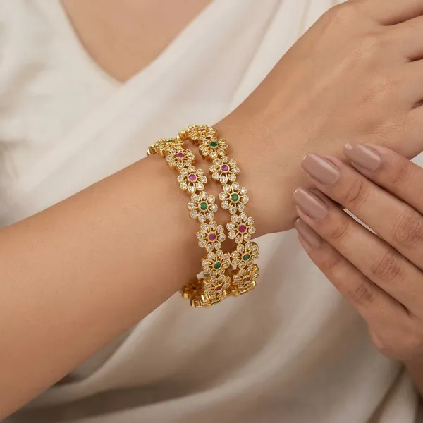 Golden_Alloy_Bangles_For_Women