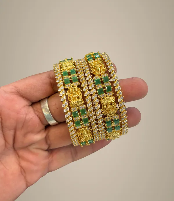 Golden_Alloy_Bangles_For_Women
