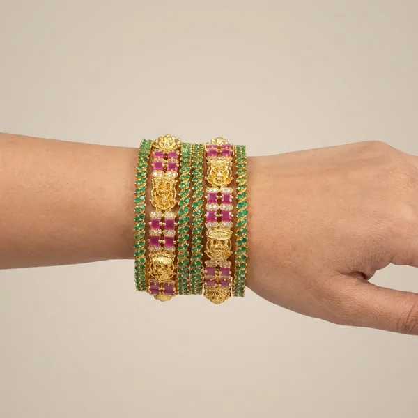 Golden_Alloy_Bangles_For_Women