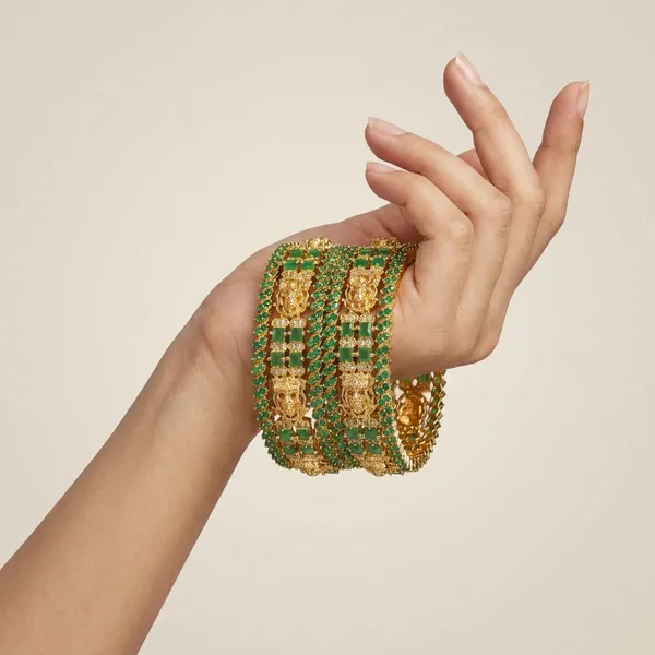 Golden_Alloy_Bangles_For_Women