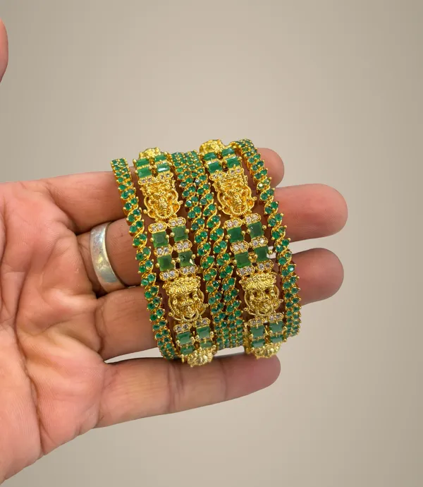 Golden_Alloy_Bangles_For_Women