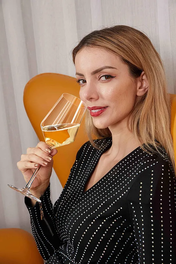 450_ML_Crystal_Wine_Glass_Red_or_White_Cut_Wine,_Transparent_Champagne_Flute_Wine_Glass_-__Pack_of_(6)