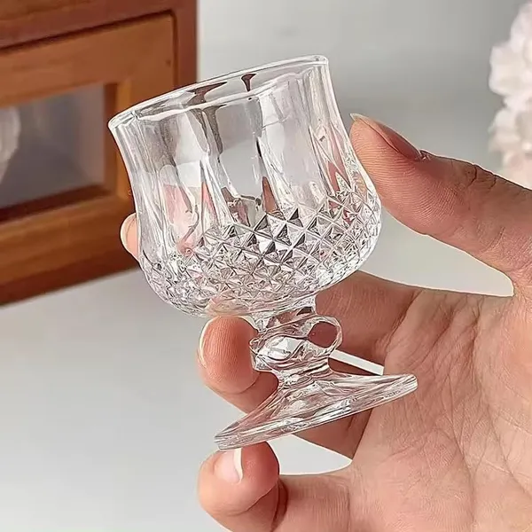 Premium_Shot_Glass_Set_of_6-50_ML_Transparent_Heavy_Base_Shot_Glasses_Set_for_Party_Bar,_Vodka_&_Tequila,_Liqueur_Spirits_Whiskey_and_Wine_Testing