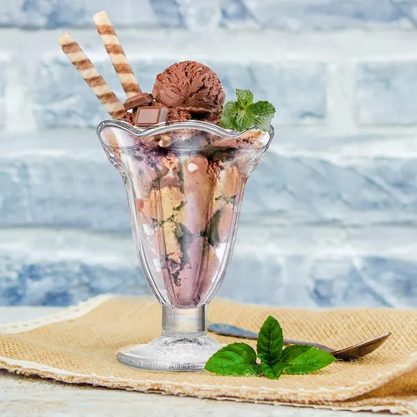 450ML_Ice_Cream_Glasses_Cups_Dishes_for_Desserts,_Milkshake,Fruit_and_Pudding_Glass_Serving_Bowls,Clear_Set_of_(6)