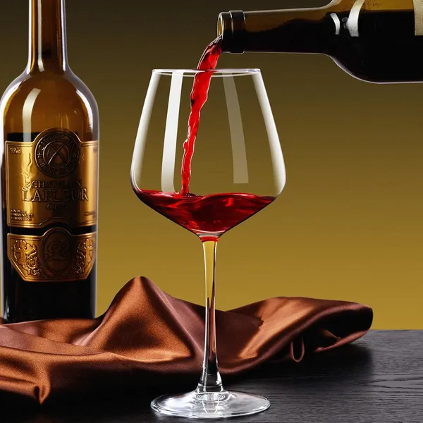 470_ML_Crystal_Wine_Glass_Red_or_White_Cut_Wine,_Transparent_Champagne_Flute_Wine_Glass_-__Pack_of_(6)