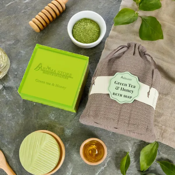 Green_Tea__And_Mint_Cold_Pressed_Detox_Handmade_Bath_Soap_For__Unisex
