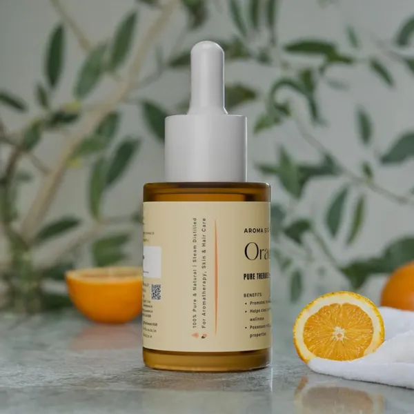 Orange_Essential_Oil_Mood_Uplifting__And_Skin_Brightening_For__Unisex