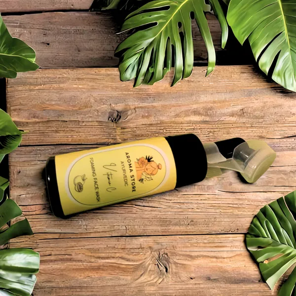 Vitamin_C__And_Neem_Foaming_Face_Wash_With_Inbuilt_Brush_For__Unisex