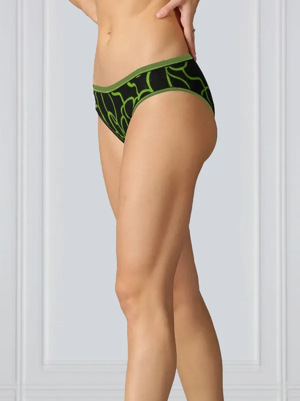 Pack_of_2_Yellow_&_Green_100%_Cotton_Snake_Print_Panty