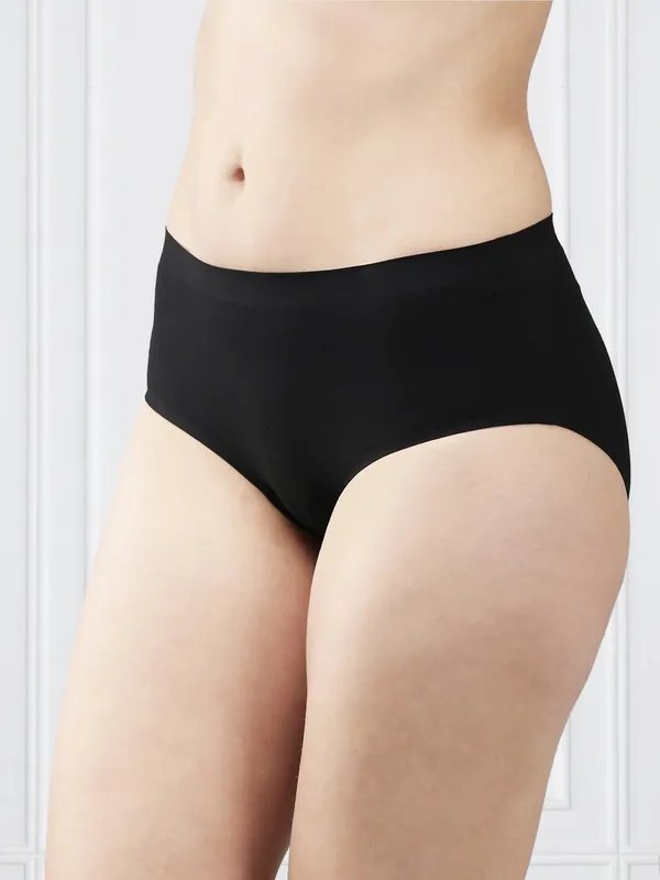 Black_Beautiful_Strapless_Padded_Push_Up_Bra/Panty_Set