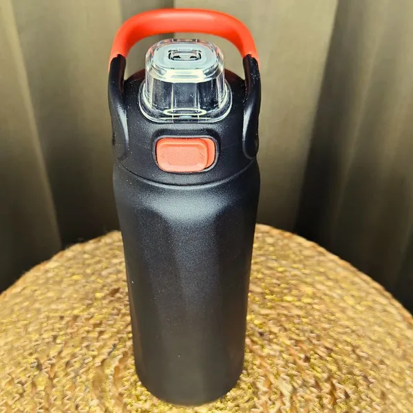Black_Stainless_Steel_Bottle_with_Spout_Lid_&_Leakproof_-_700_ML