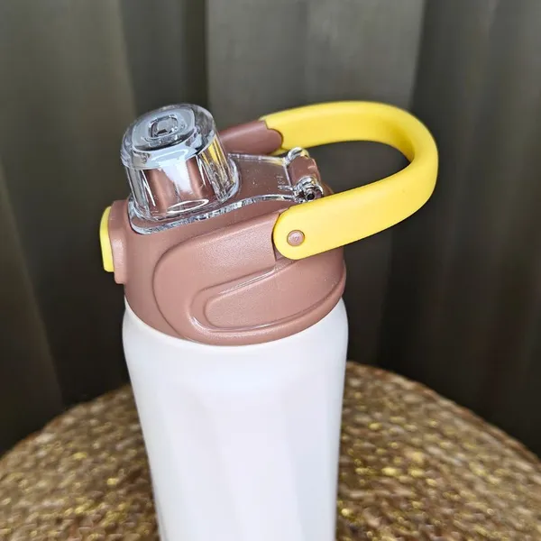 Beige_Stainless_Steel_Bottle_with_Spout_Lid_&_Leakproof_-_700_ML