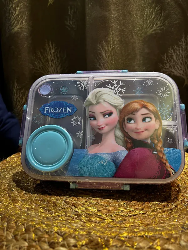 Multicolor_Frozen_Themed_Bento_Lunch_Box