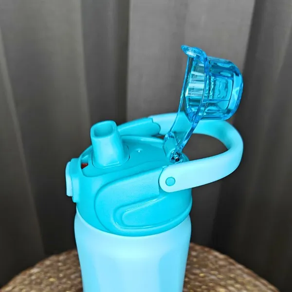 Blue_Stainless_Steel_Bottle_with_Spout_Lid_&_Leakproof_-_700_ML