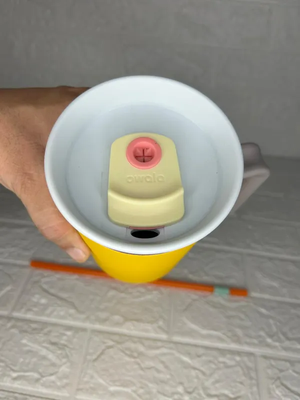 Yellow_Owala_Style_1200_ML_H2.0_Insulated_Tumbler
