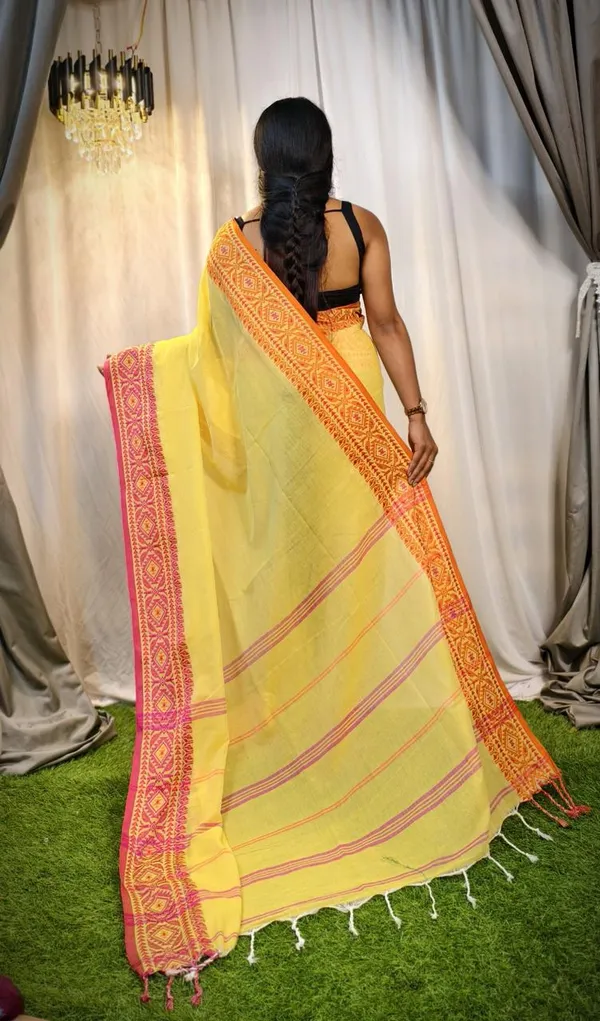 Yellow_Handwoven_Bengal_Cotton_Saree_For_Women_|_Premium_Quality_Lightweight_Sarees_For_All_Ocassion