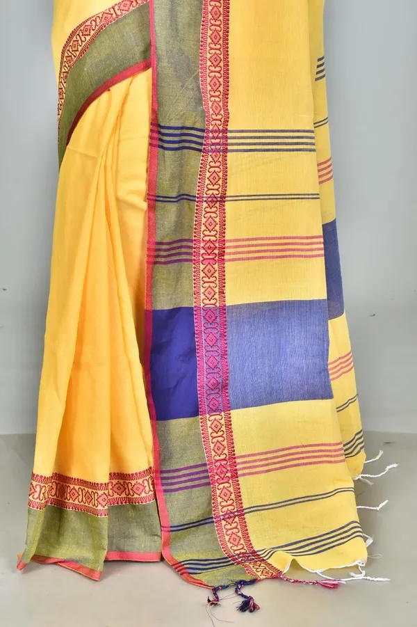 Yellow_Handwoven_Bengal_Cotton_Saree_For_Women_|_Premium_Quality_Lightweight_Sarees_For_All_Ocassion