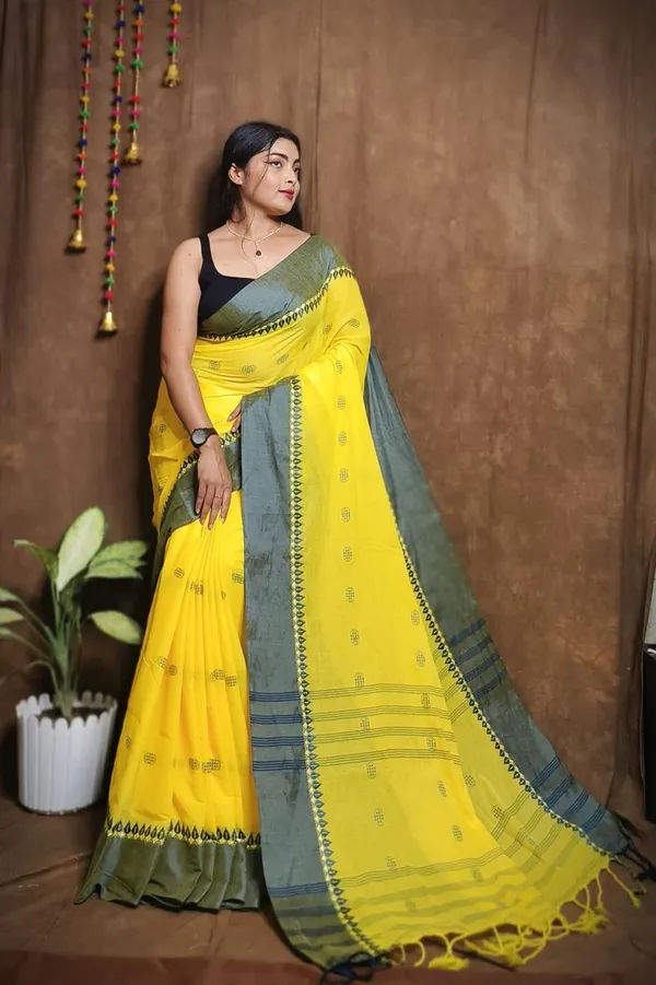 Yellow_Handwoven_Bengal_Cotton_Saree_For_Women_|_Premium_Quality_Lightweight_Sarees_For_All_Ocassion