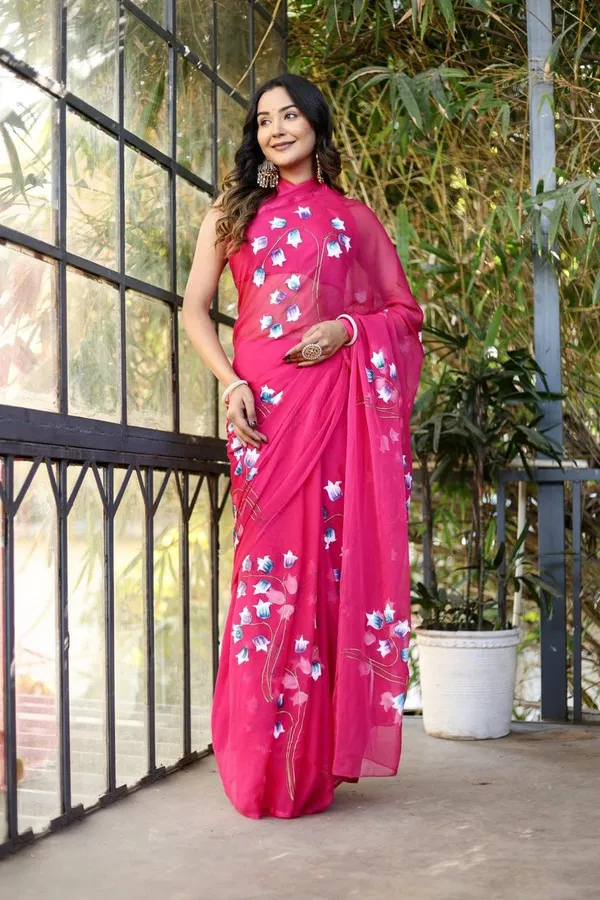 Rani_Hand_Painted_Mul_Cotton_Saree_Without_Blouse_Piece_For_Women_|_Premium_Quality_Lightweight_Sarees_For_All_Ocassion
